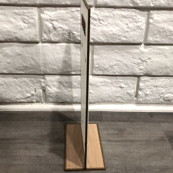 Dior Display Unit - Picture 2 of 5